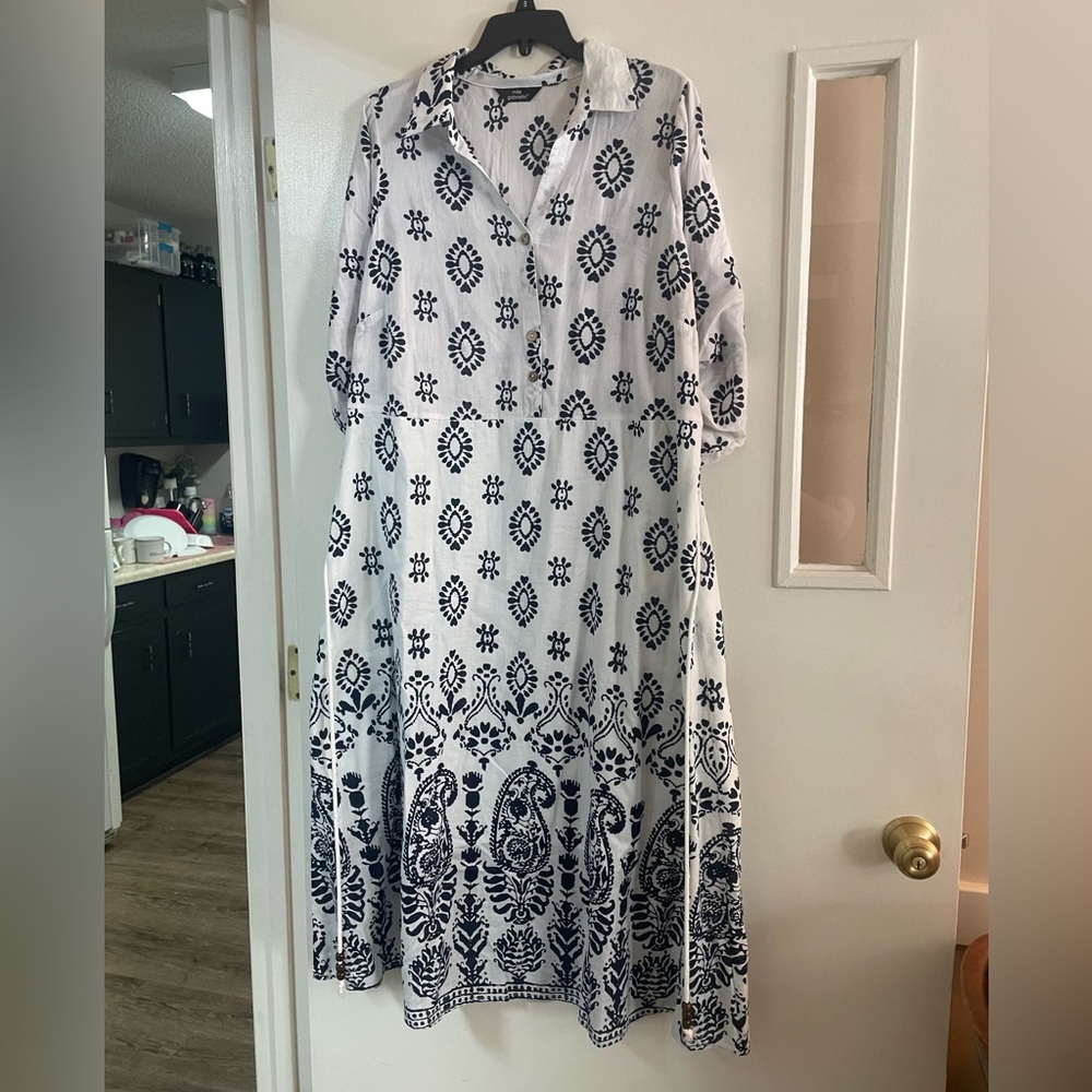 Mlle Gabrielle White and Black Midi Dress